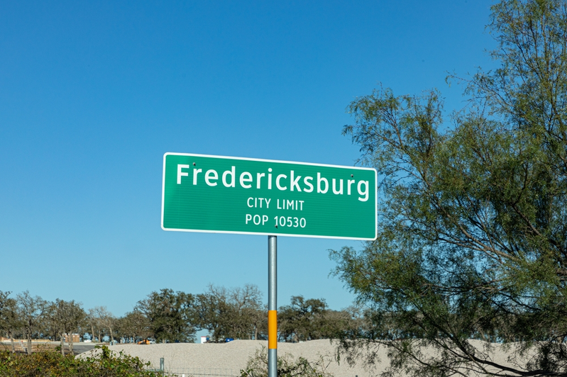 fredericksburg sign